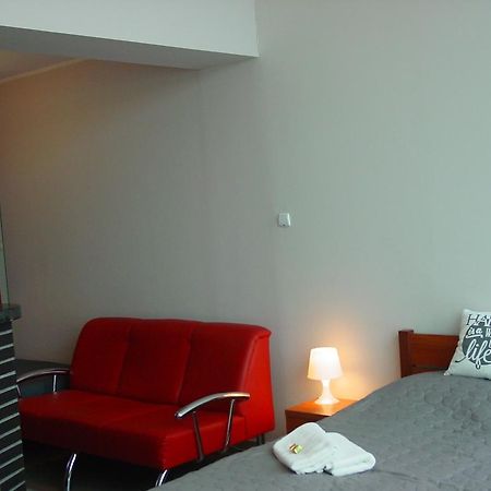 Villa Tabu Познан Екстериор снимка