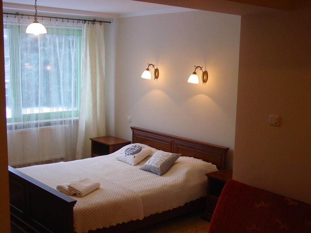 Villa Tabu Познан Екстериор снимка
